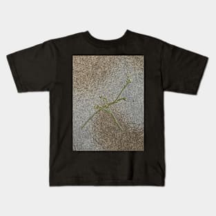 death of a flower Kids T-Shirt